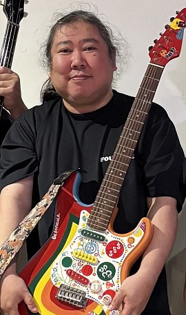 ヒデ